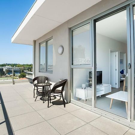Poplar Sanctuary Apartments เมลเบิร์น ภายนอก รูปภาพ