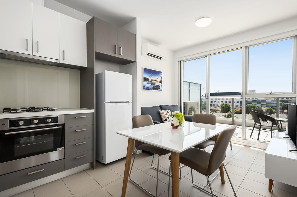 Poplar Sanctuary Apartments เมลเบิร์น ภายนอก รูปภาพ